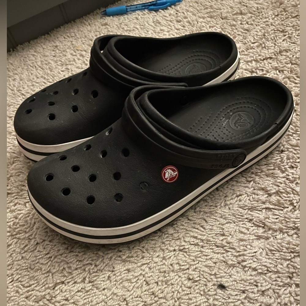 Navy and white mens CROCS. Barely used in great condition